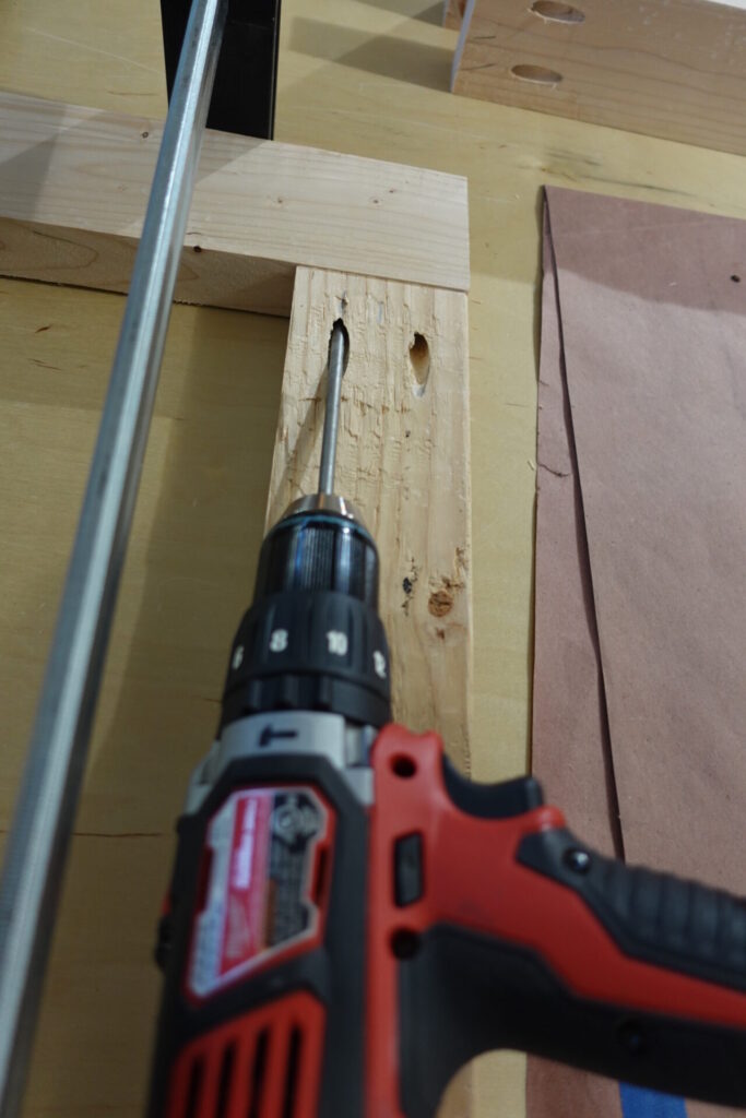 woodworking joinery: Drill pocket screws
